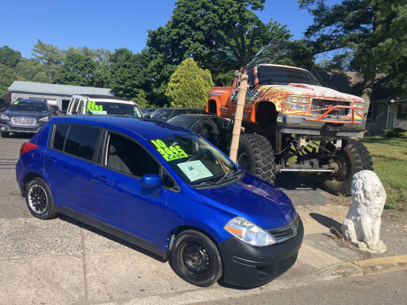 2010 Nissan Versa 1.8 S