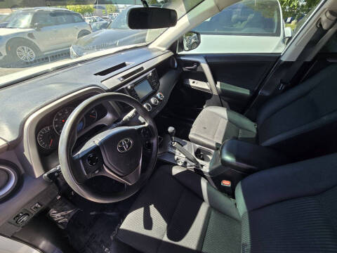 2016 Toyota RAV4 LE