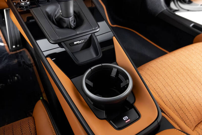 2024 Porsche 911 S/T