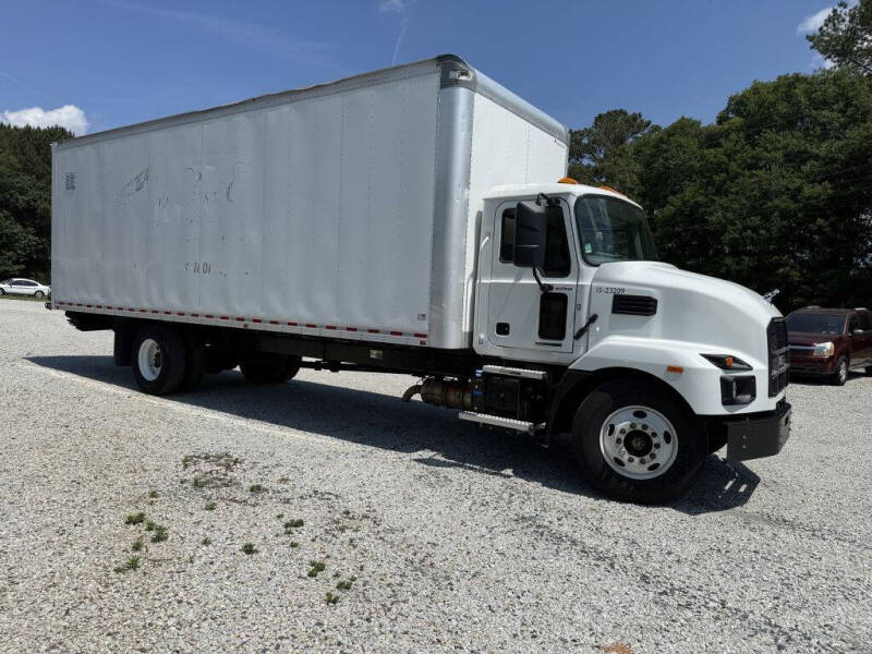 2023 Mack MD6