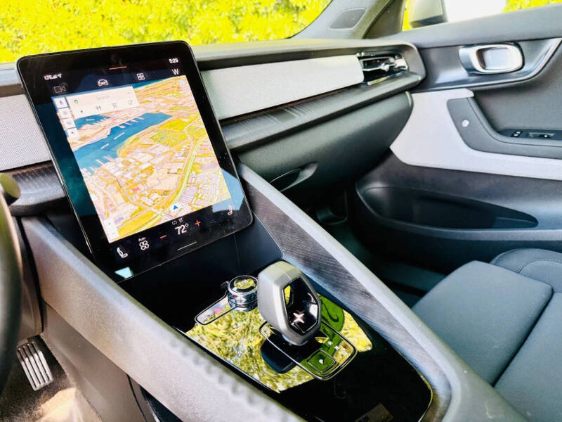 2021 Polestar 2 Launch Edition