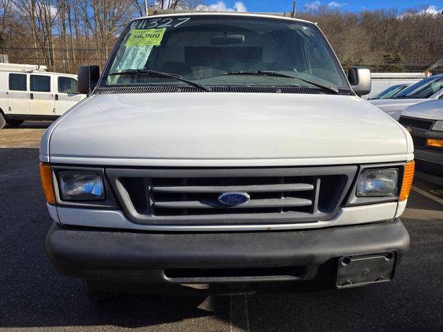 2005 Ford E-Series E-250