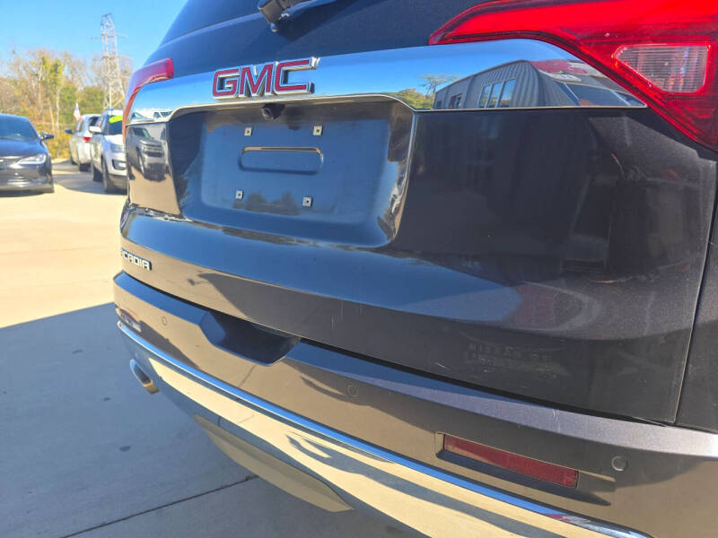 2018 GMC Acadia Denali