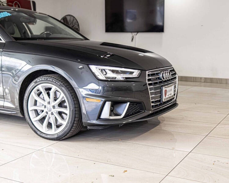 2019 Audi A4 quattro Premium Plus 45 TFSI