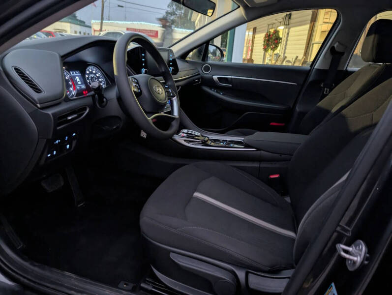 2023 Hyundai Sonata SE