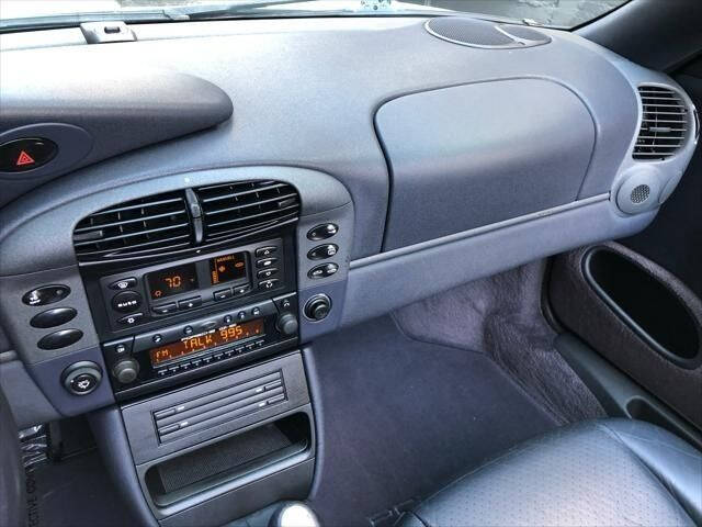 1999 Porsche 911 Carrera