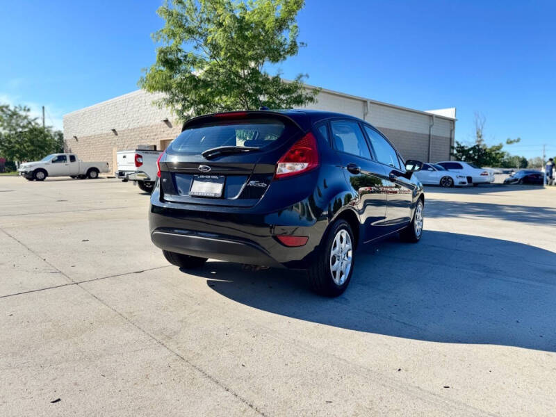 2012 Ford Fiesta SE