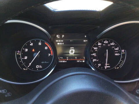 2019 Alfa Romeo Stelvio Ti