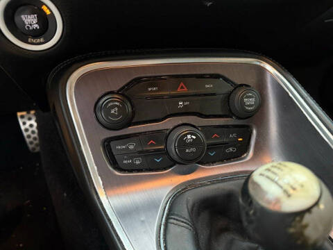 2015 Dodge Challenger R/T