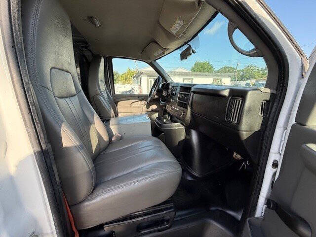 2013 Chevrolet Express 2500