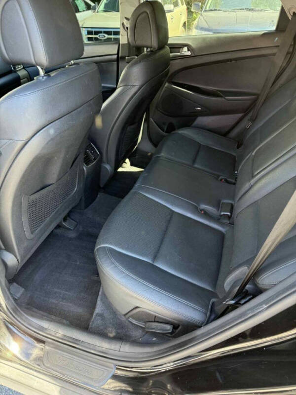 2017 Hyundai Tucson SE Plus