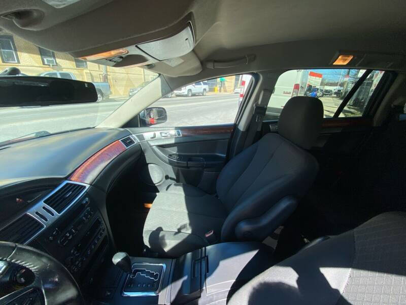 2006 Chrysler Pacifica Touring