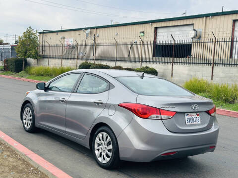 2012 Hyundai Elantra GLS