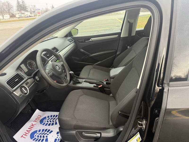 2012 Volkswagen Passat S PZEV