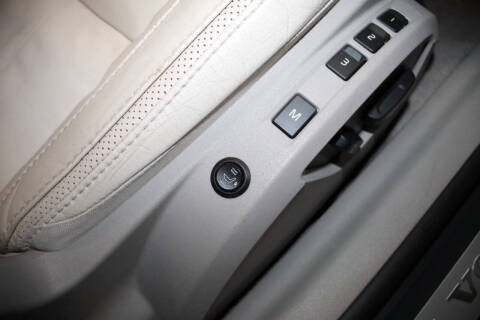 2012 Volvo C70 T5 Premier Plus