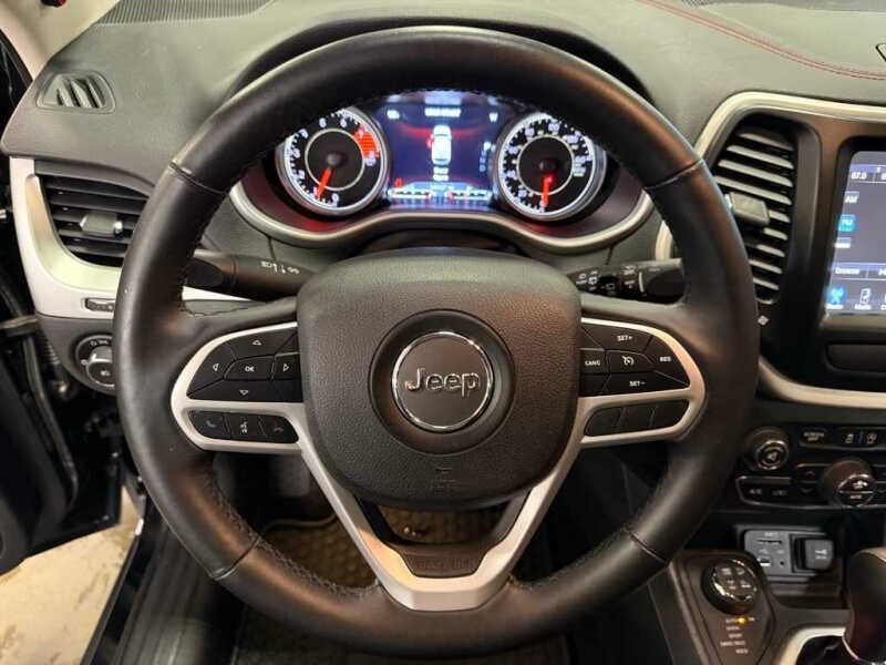 2017 Jeep Cherokee Trailhawk