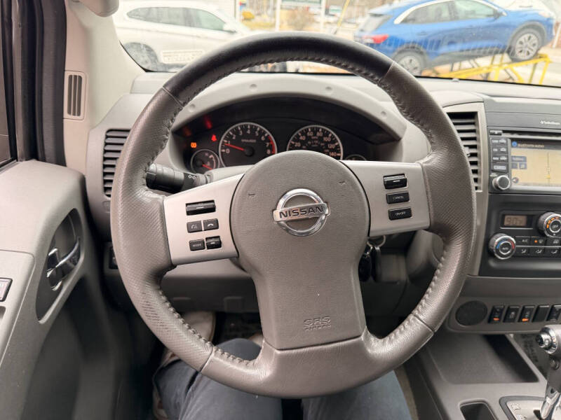 2016 Nissan Frontier SL