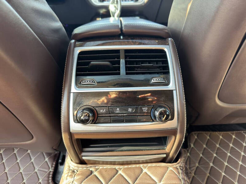 2017 BMW 7 Series 740i