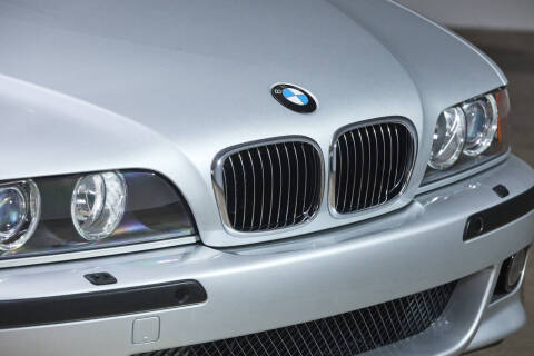 2003 BMW M5