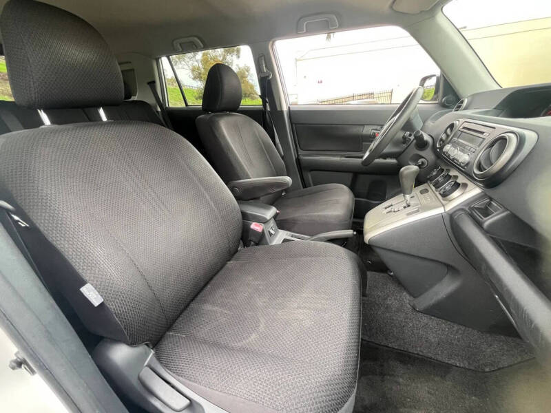 2008 Scion xB
