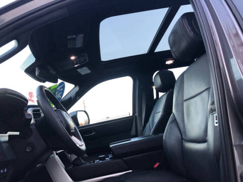 2024 Toyota Sequoia Platinum