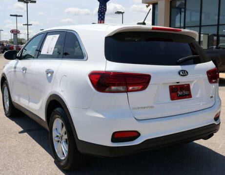 2020 Kia Sorento LX