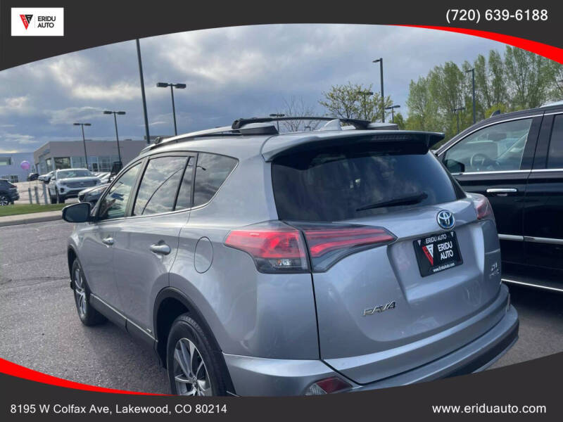 2017 Toyota RAV4 Hybrid XLE