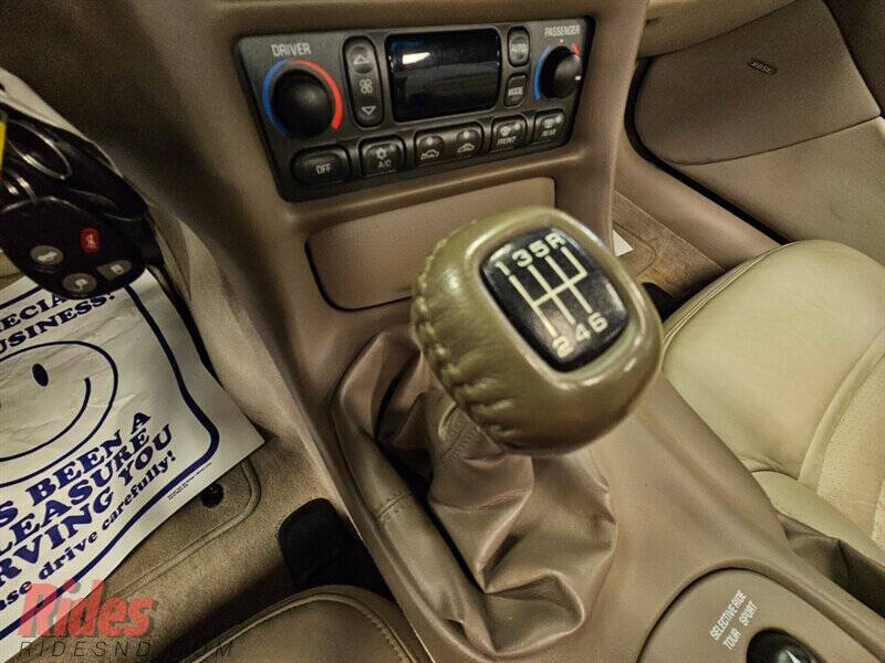 2004 Chevrolet Corvette