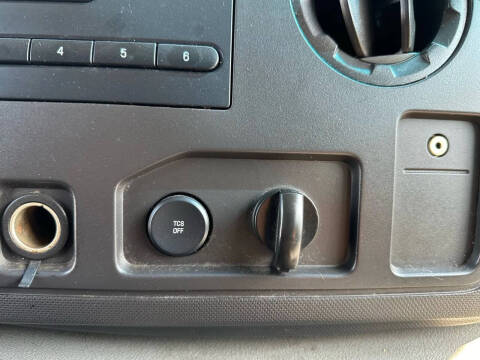 2013 Ford E-Series E-350 SD