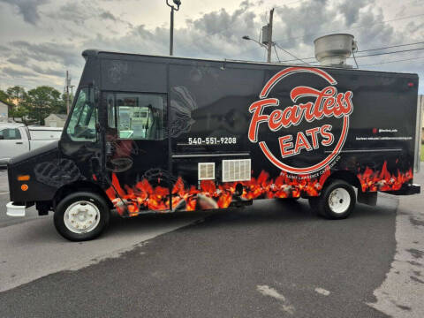 2001 Freightliner MT55 Chassis