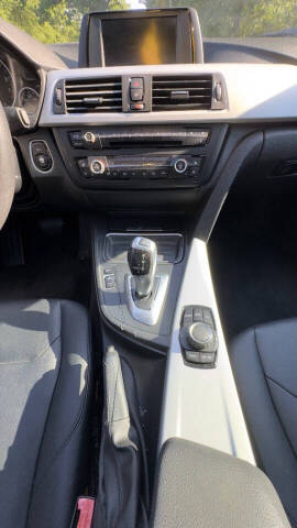 2012 BMW 3 Series 328i