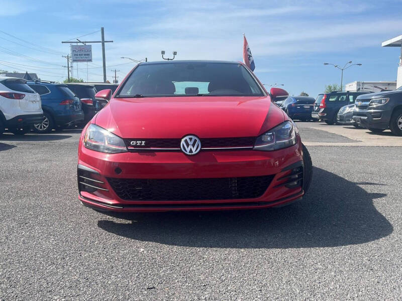 2018 Volkswagen Golf GTI SE