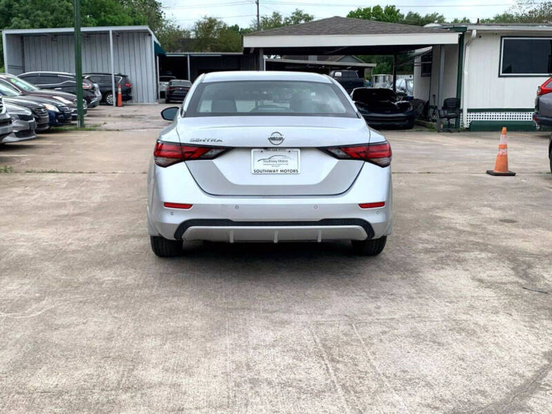 2022 Nissan Sentra S