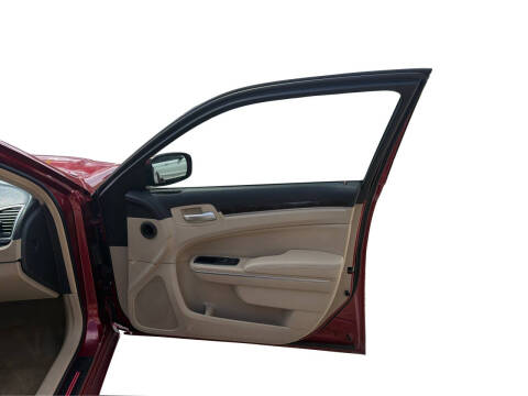 2013 Chrysler 300