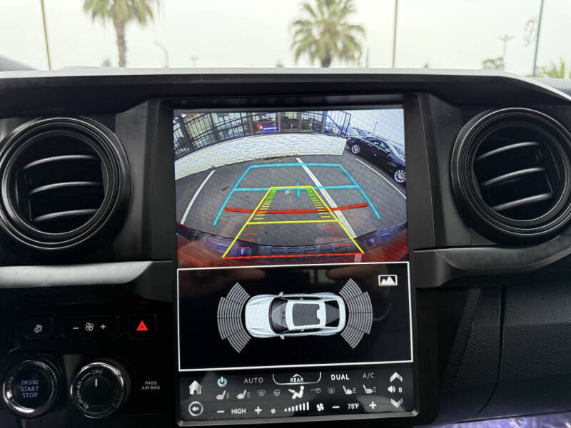 2017 Toyota Tacoma TRD Sport