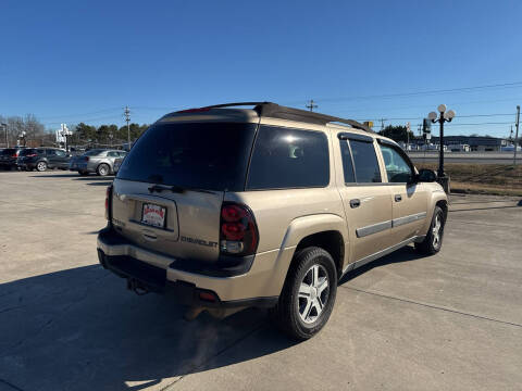 2004 Chevrolet TrailBlazer EXT LS