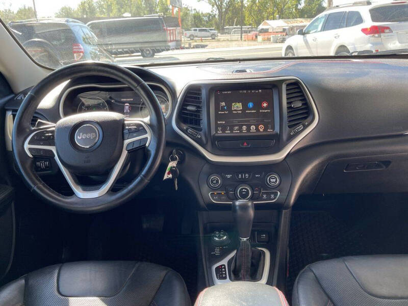 2015 Jeep Cherokee Trailhawk