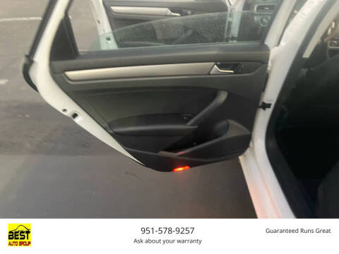 2012 Volkswagen Passat S PZEV