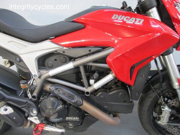 2015 Ducati Hypermotard