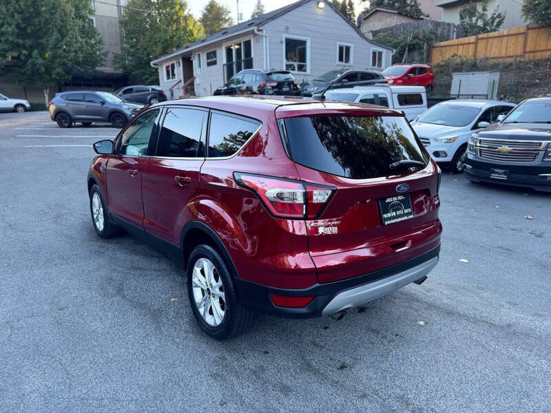2017 Ford Escape SE