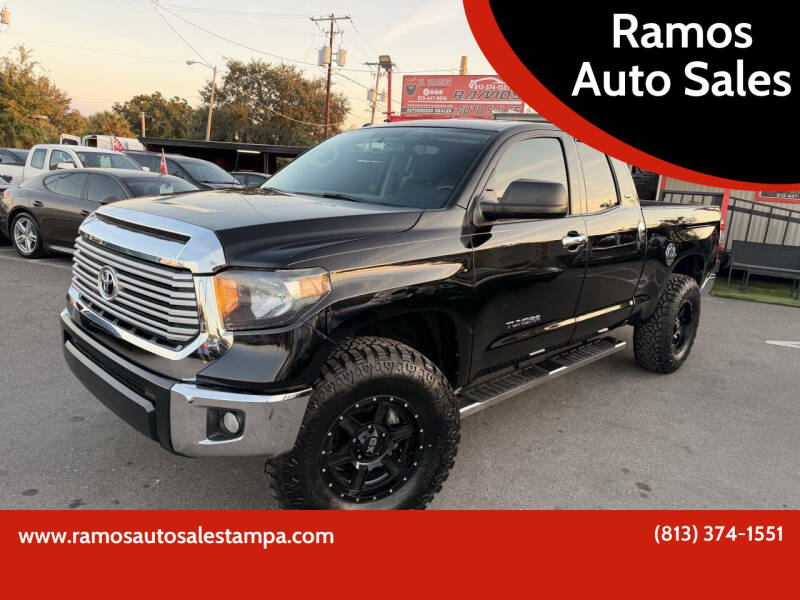 2016 Toyota Tundra SR5's photo