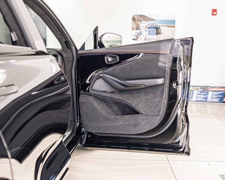 2026 Aston Martin DBX S