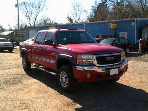 2003 GMC Sierra 1500HD for sale at Tom Boyd Motors in Texarkana TX