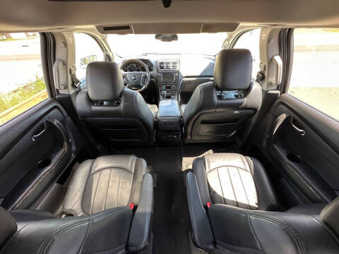 2011 GMC Acadia Denali