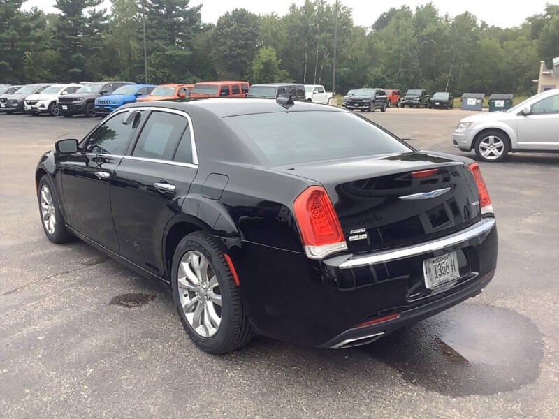2018 Chrysler 300 Limited