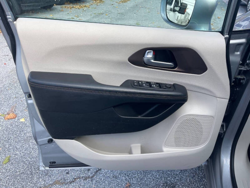 2018 Chrysler Pacifica Touring L