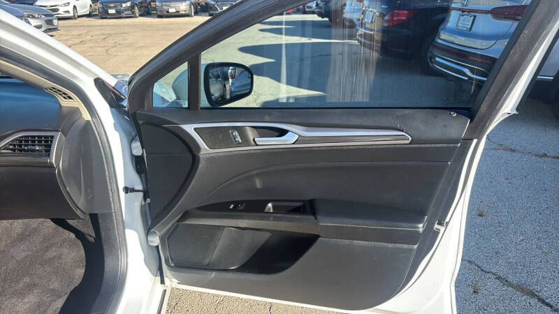 2019 Ford Fusion SEL