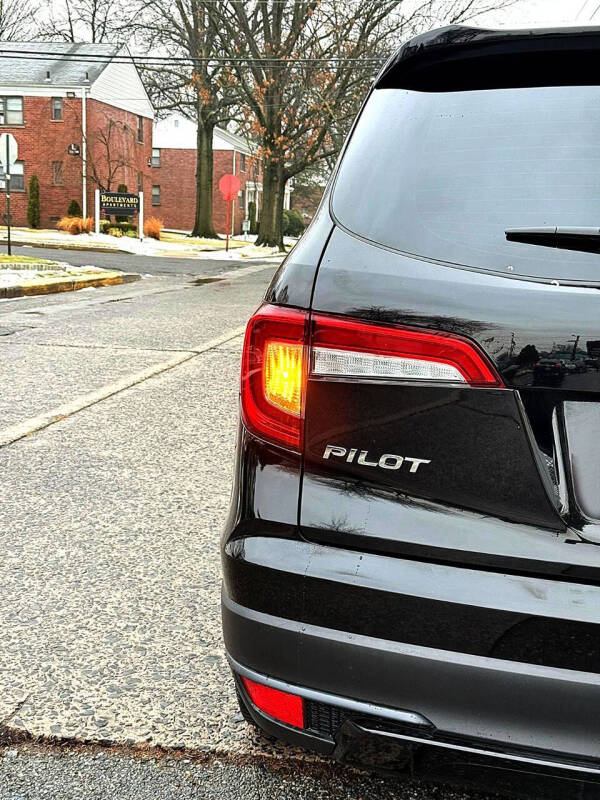 2022 Honda Pilot SE