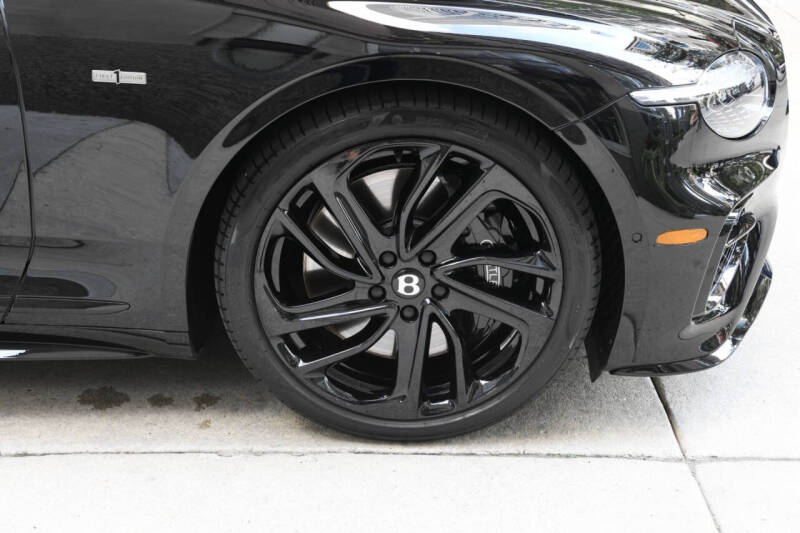 2025 Bentley Continental