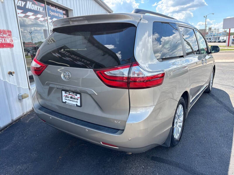 2017 Toyota Sienna